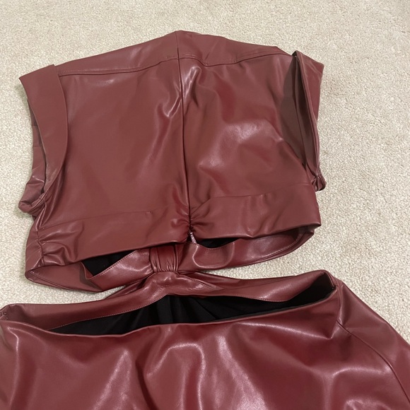 Cravesble Cranberry A.L.C.
Alexandria Faux Leather Cut-Out Dress - Picture 9 of 14